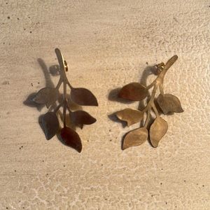 We dream in color earrings